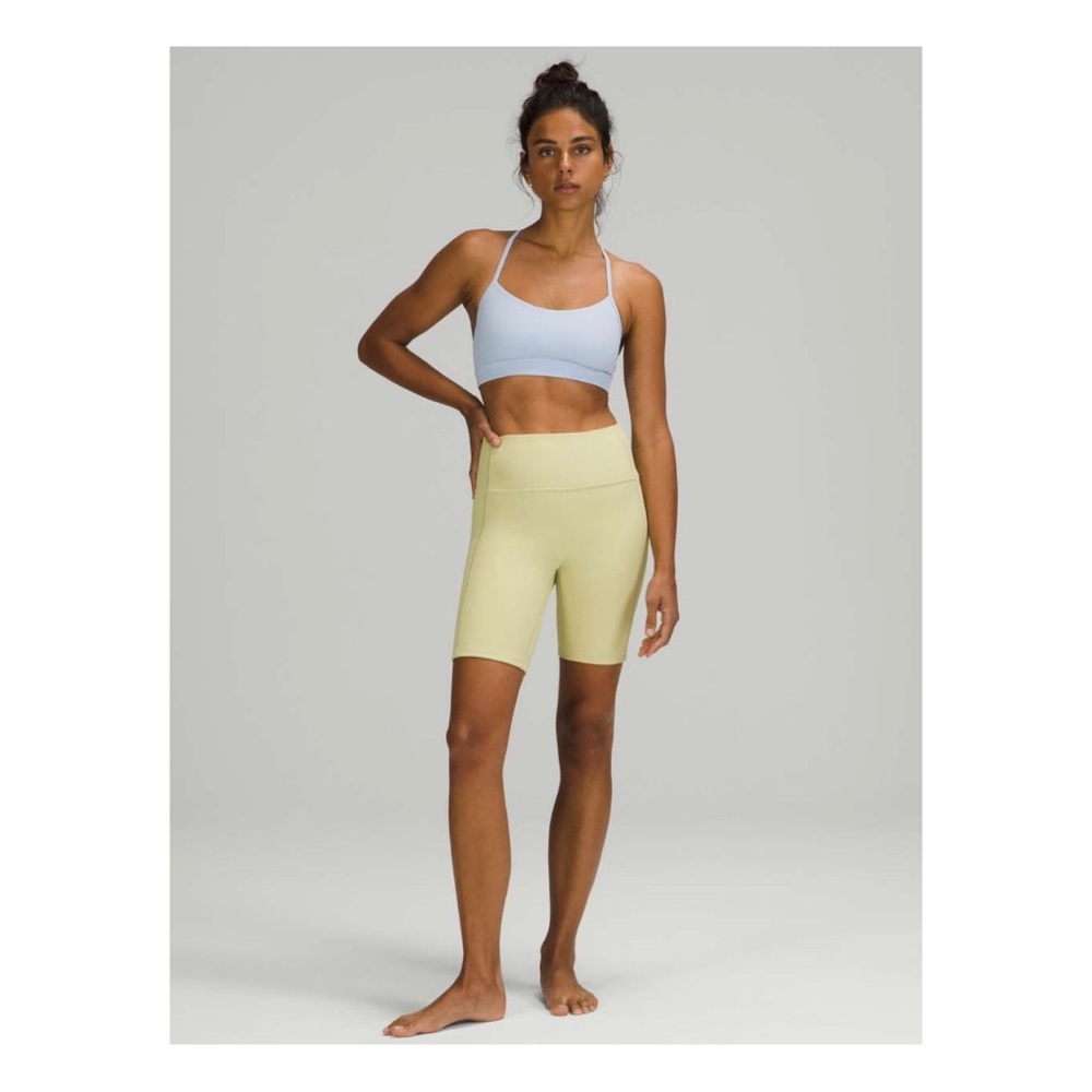 LULULEMON Ribbed Contoured High-Rise Short 8"